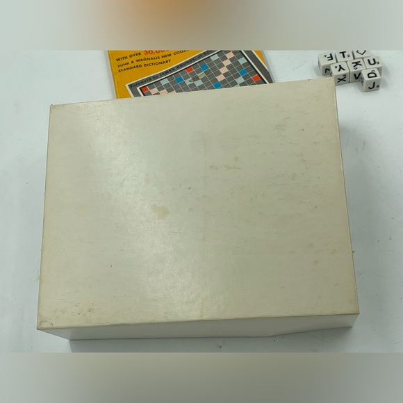 1982 Word Yahtzee Dice Game Em Milton Bradley Vintage - Picture 3 of 6